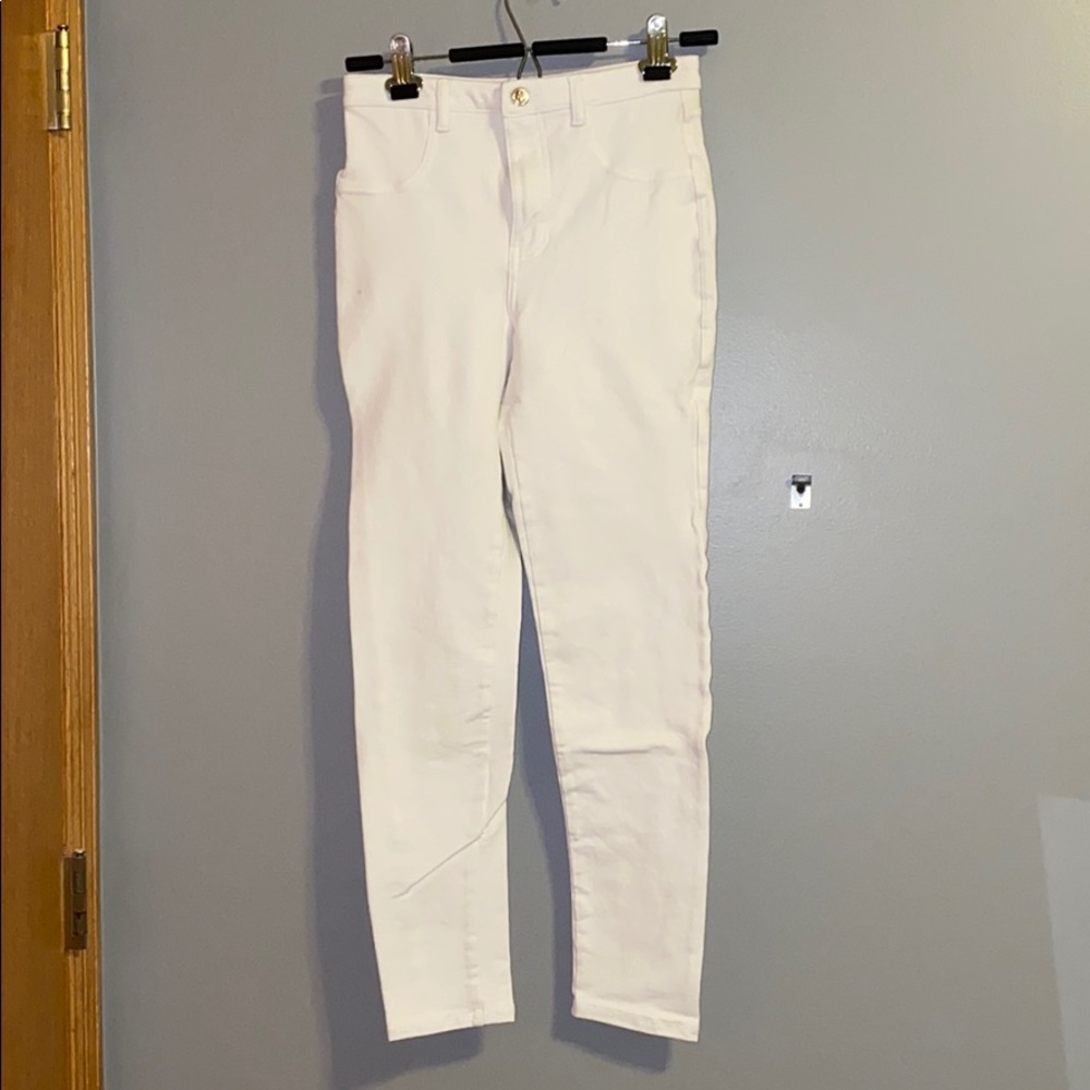 White jeggings